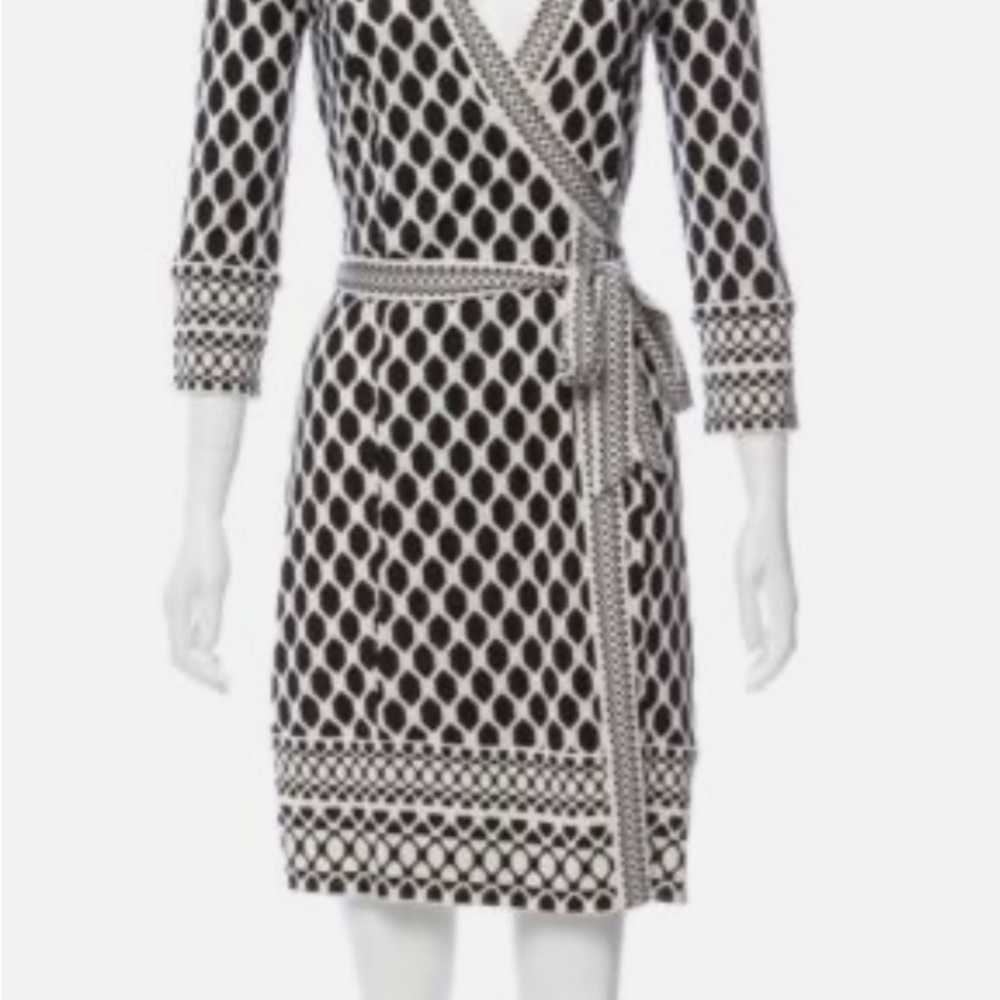 Diane Von Furstenberg Black and Cream Wrap Dress V-neck Midi